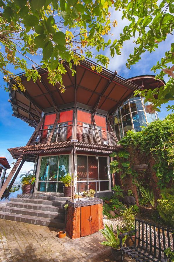 Sinurambi Bed&Breakfast Penampang Bagian luar foto