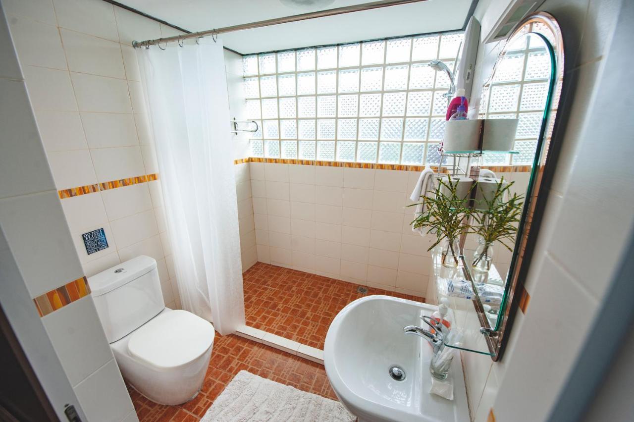 Sinurambi Bed&Breakfast Penampang Bagian luar foto